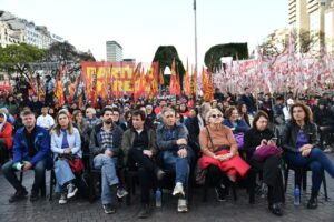 Vanina Biasi: “Sólo el Frente de Izquierda plantea las medidas de emergencia que necesitamos los trabajadores frente a la hiper que nos amenaza”