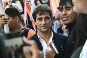 Gabriel Solano: «Con Milei la casta tiene asado y el pueblo tiene hambre»