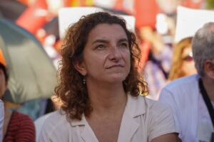 Vanina Biasi: «Presentamos un amparo contra el impuesto a las ganancias porque es un robo al salario»