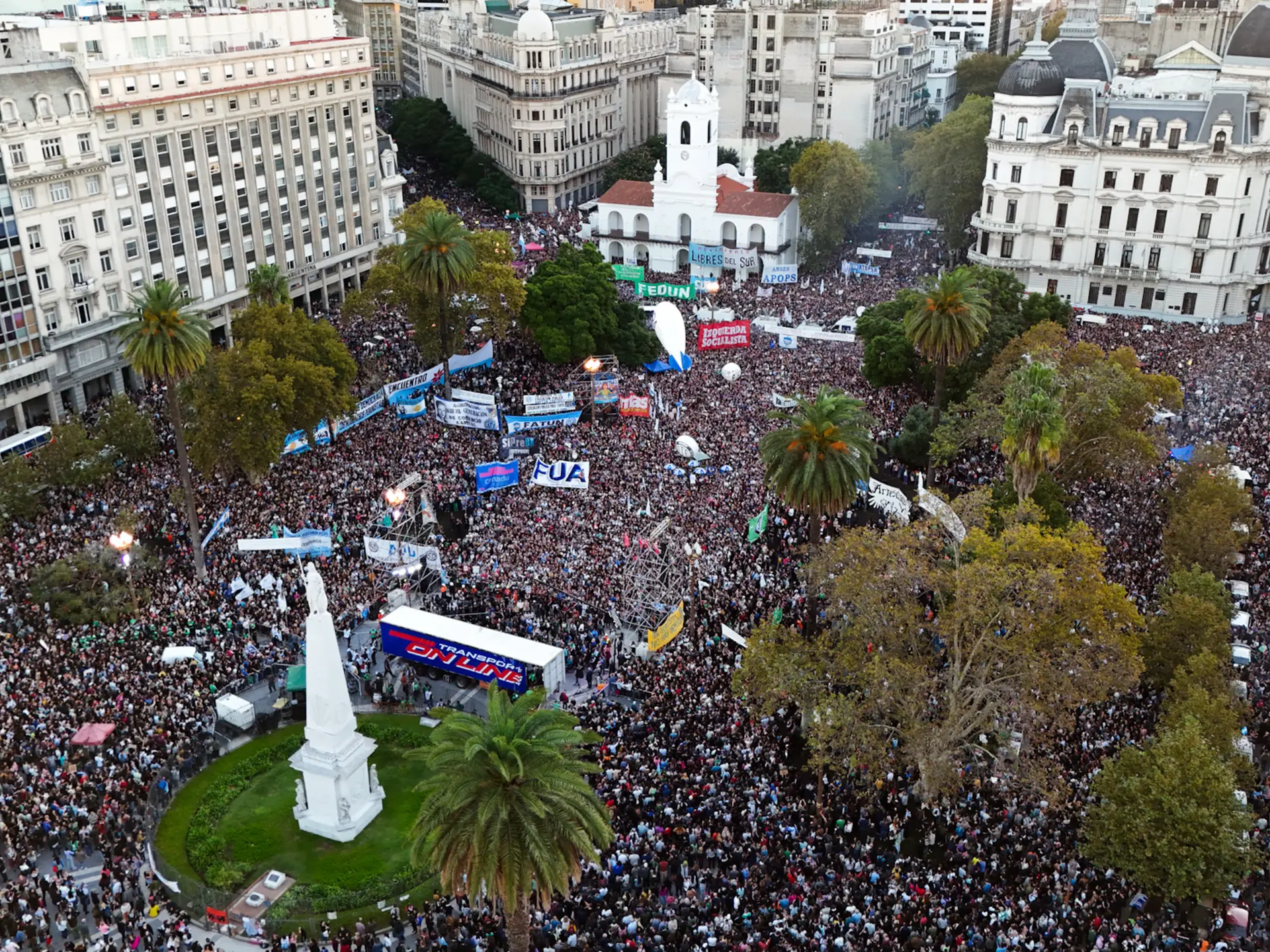 Derrotemos el veto de Milei a la Universidad Pública