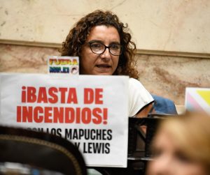 Vanina Biasi: «La suspensión de las PASO busca reforzar al gobierno para un derrotero fascista»