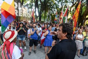 Concentración frente a Cancillería contra las medidas anti-migrantes de Trump y Milei