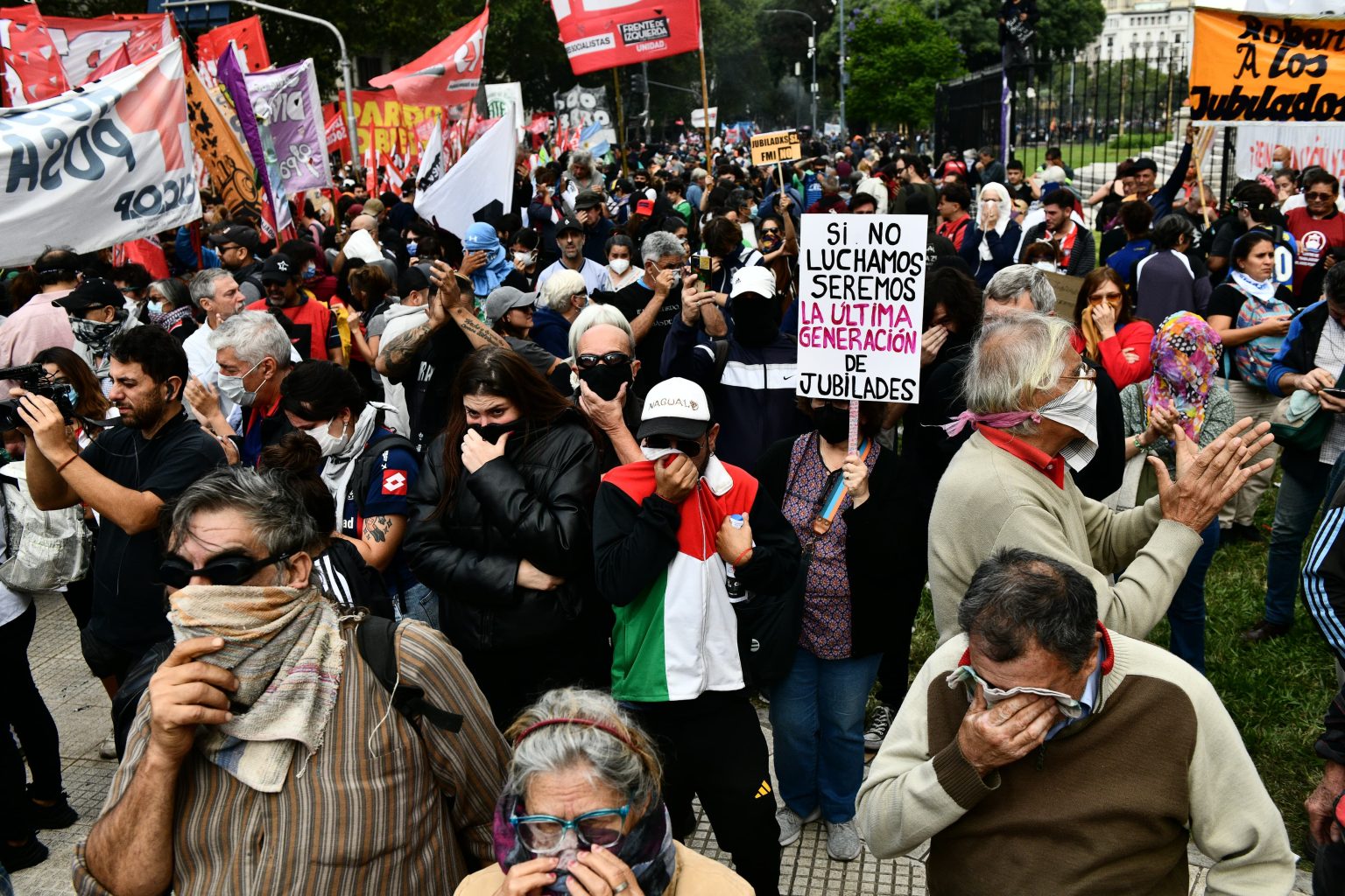 Frente a la brutal represión que se vaya Bullrich, paro nacional ya de repudio