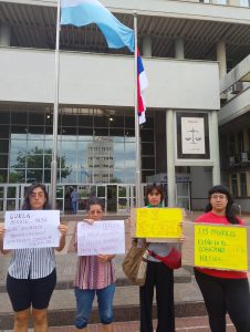 El Partido Obrero de Misiones moviliza Palacio de la (in)Justicia de Posadas en el marco del comienzo del juicio contra los hermanos Germán Kiczka