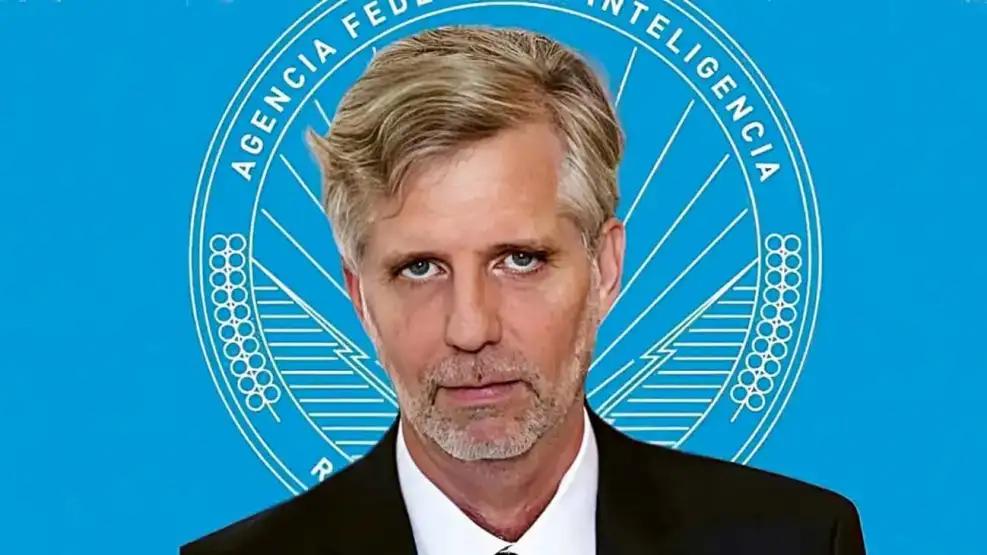 Repudiar y reclamar explicaciones al Secretario de Inteligencia del Estado (SIDE), Sergio Neiffert, respecto del Plan de la Secretaría de Inteligencia del Estado, conocido como Plan de Inteligencia Nacional (PIN)