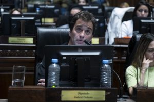 Gabriel Solano: “La sesión de hoy es gracias a los reclamos de los jubilados frente al ajuste brutal de sus ingresos”