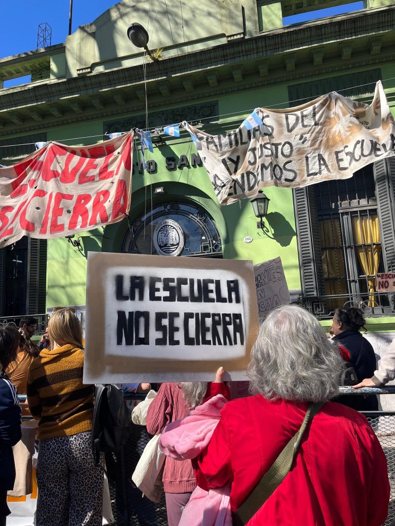 Amanda Martín: «Macri prepara cierres masivos de grados en las escuelas públicas como regalo de navidad»