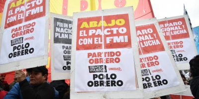 Marcha FUERA FMI