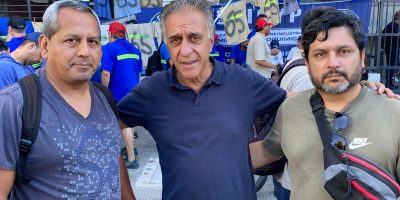 Néstor Pitrola en La Plata