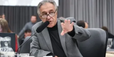 Néstor Pitrola