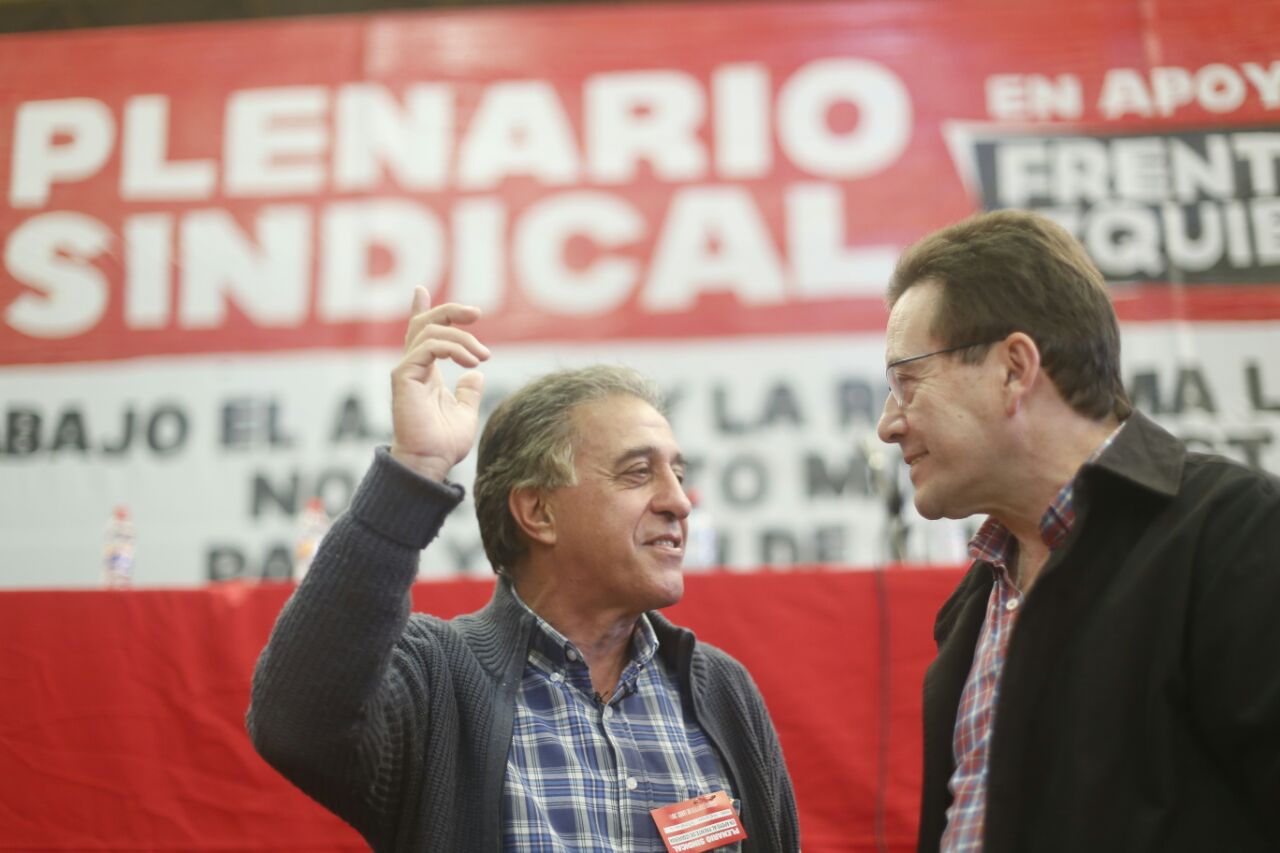 3.000 delegados obreros del FIT denunciaron un pacto Macri-CGT