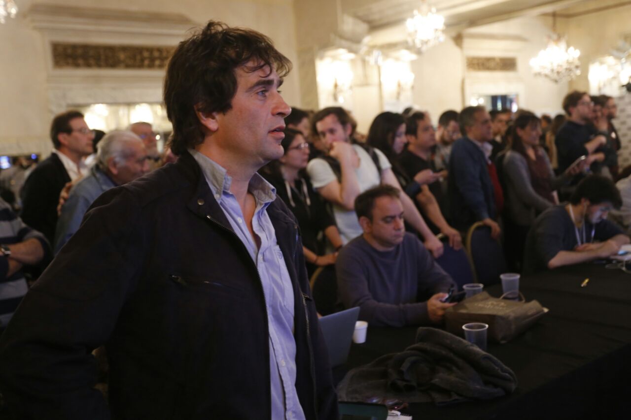 Gabriel Solano: «La elección creciente del FIT es una plataforma para enfrentar el ajuste anunciado por Macri»