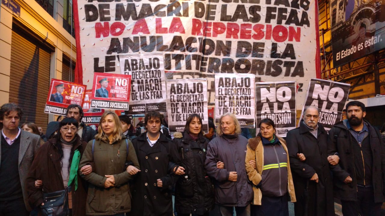Movilizamos en repudio al decreto de Macri y las Fuerzas Armadas