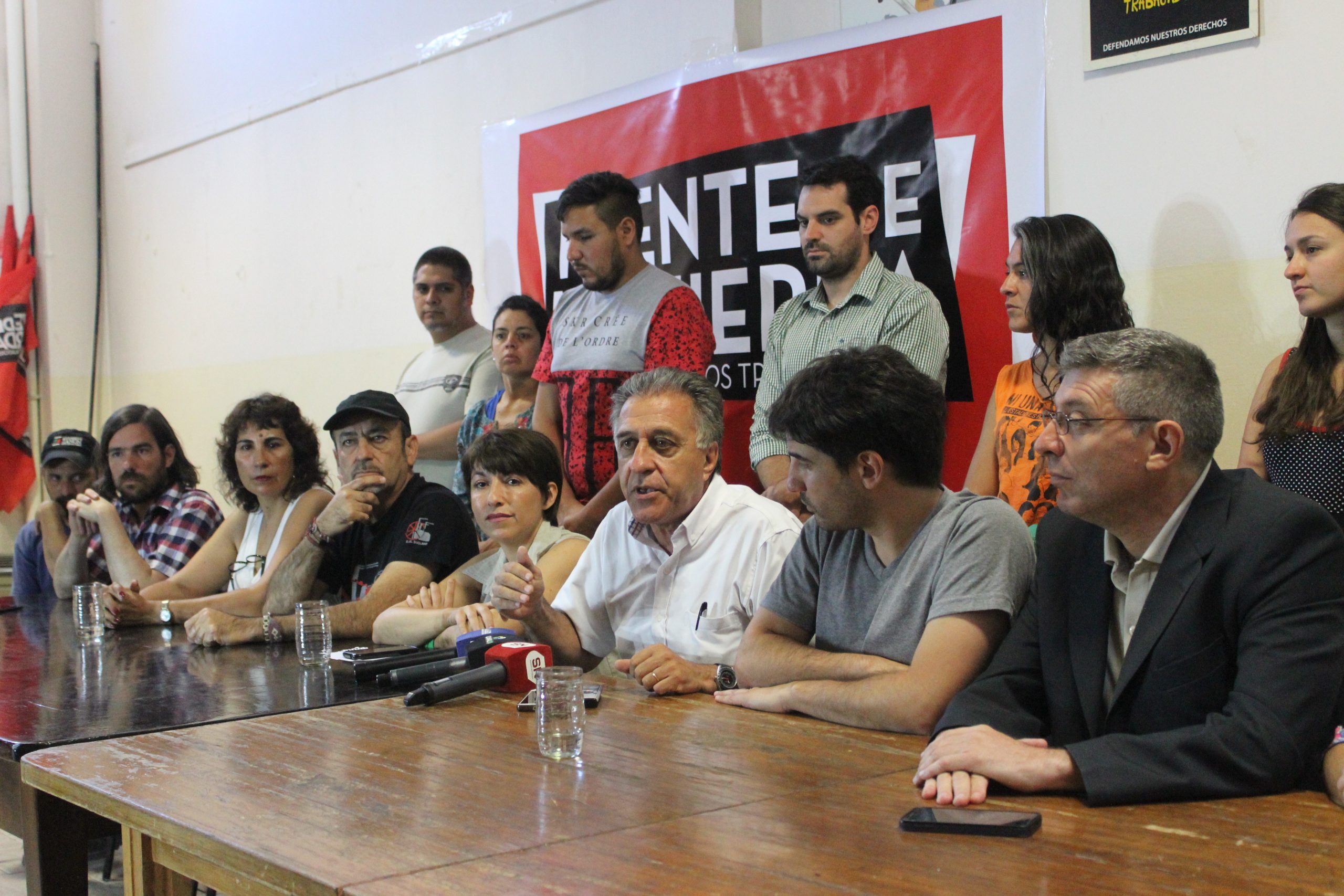 Pitrola en Neuquén: “Urge la propuesta nacional del FIT para enfrentar al régimen del FMI y los monopolios petroleros”