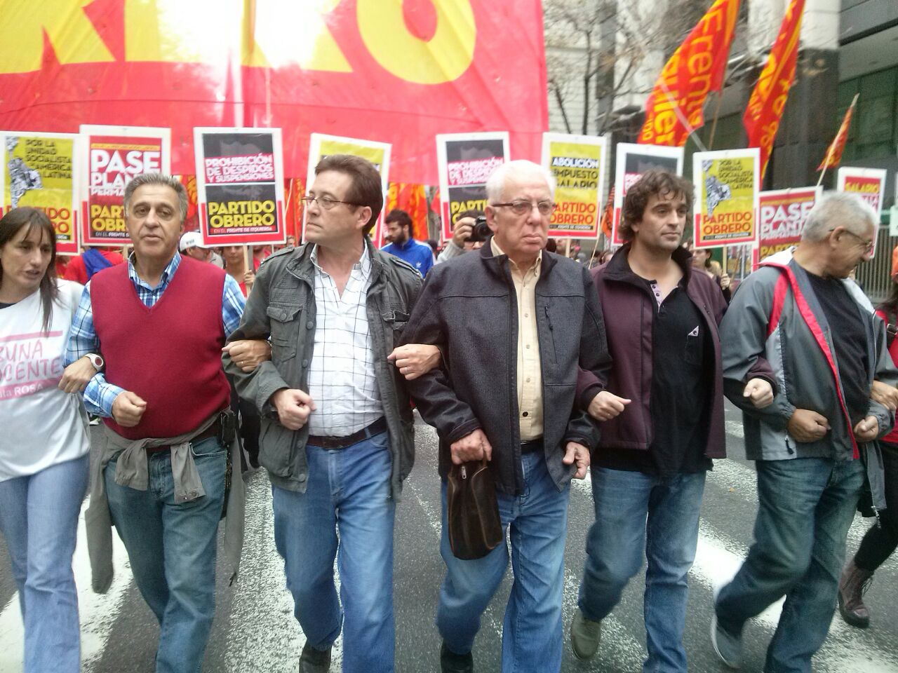 Altamira: “El Frente de Izquierda es un polo político de los trabajadores contra los tres candidatos del ajuste”