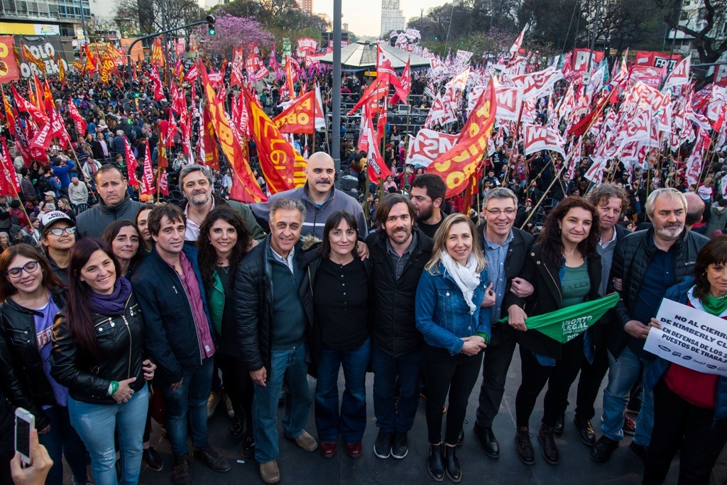 Gabriel Solano: “Relanzamos la campaña del Frente de Izquierda, para hacerle frente al ajuste y al FMI y lograr un nuevo salto electoral en noviembre”